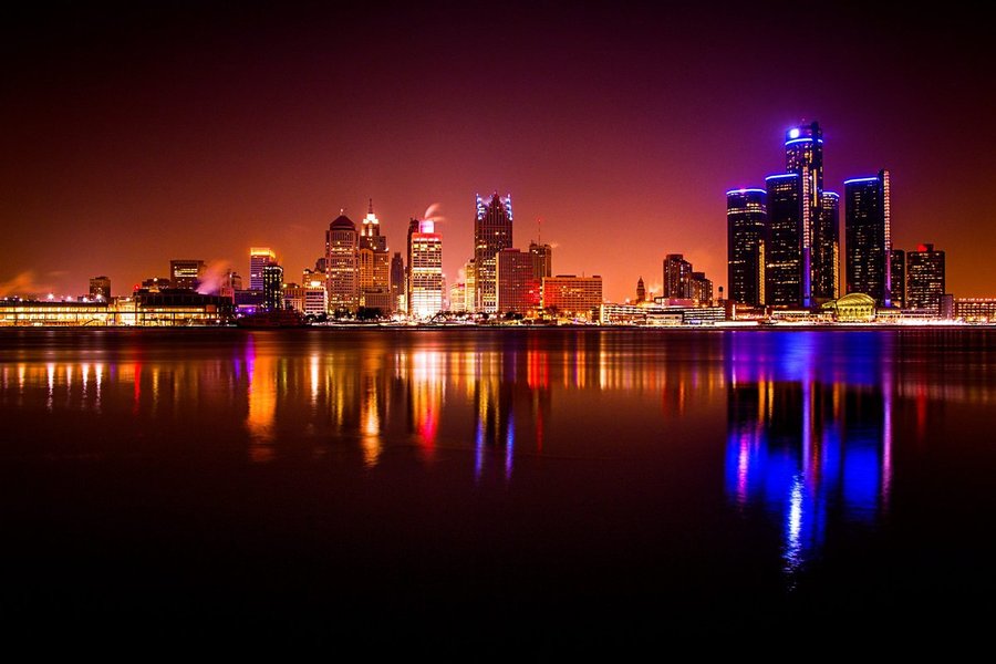 downtown-detroit-skyline